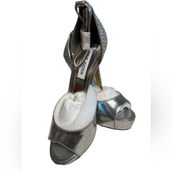 NIB Steve Madden Platform Silver Rhinstone Heel Open Toe Size 8.5 - Picture 7 of 7